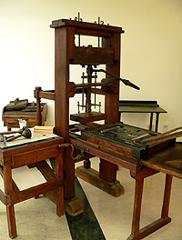 Common Wooden Press
