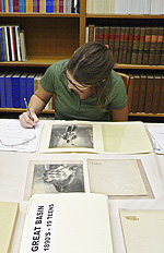Processing archival collection